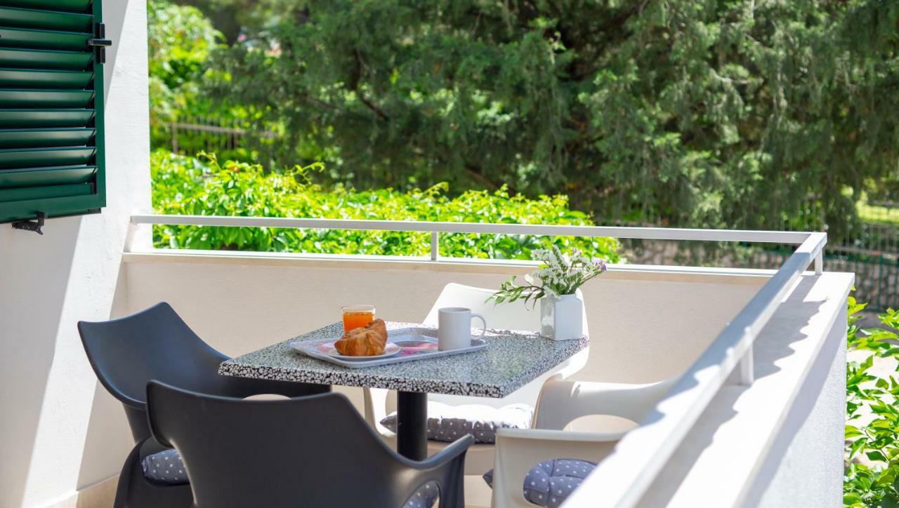 Apartman Pjero 3+2 Makarska Exterior photo